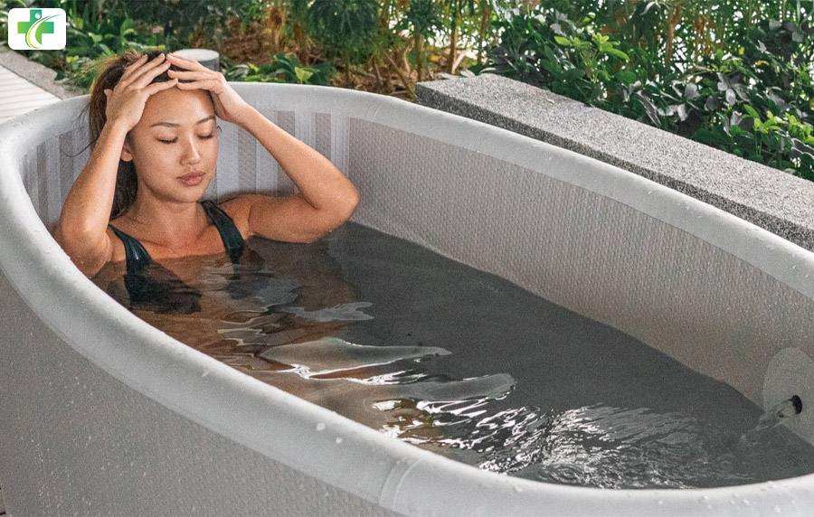 What are the benefits of an ice bath tub_