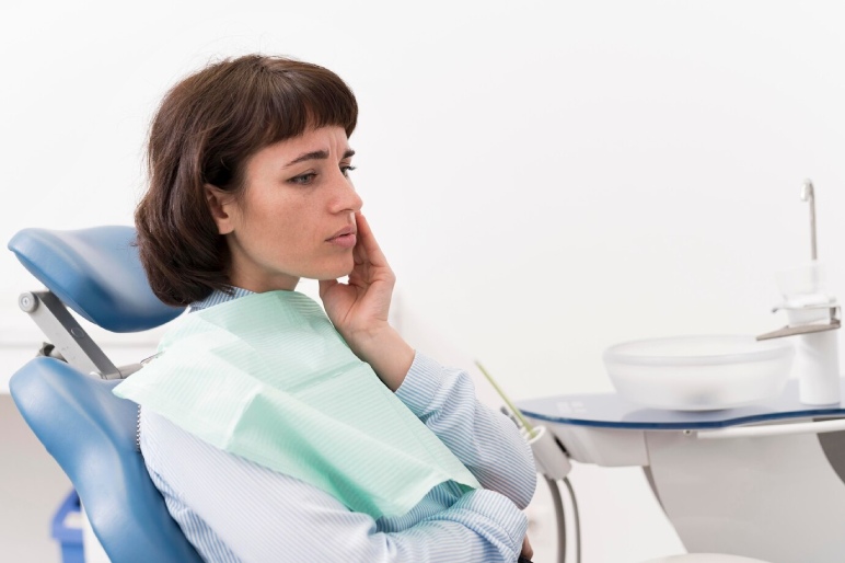 Monitoring Oral Symptoms And Discomfort